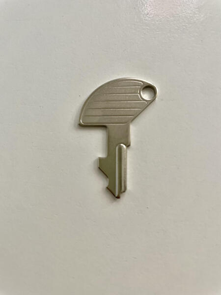 Sharp XE-A147 Cash Register Manager Key and Draw Key Clone